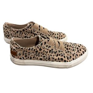 Blowfish Women's Tan and Black Patterned Sneakers